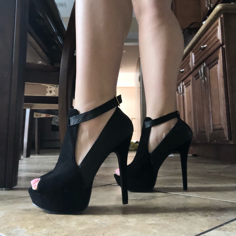 Black Open Toe Platform Heel